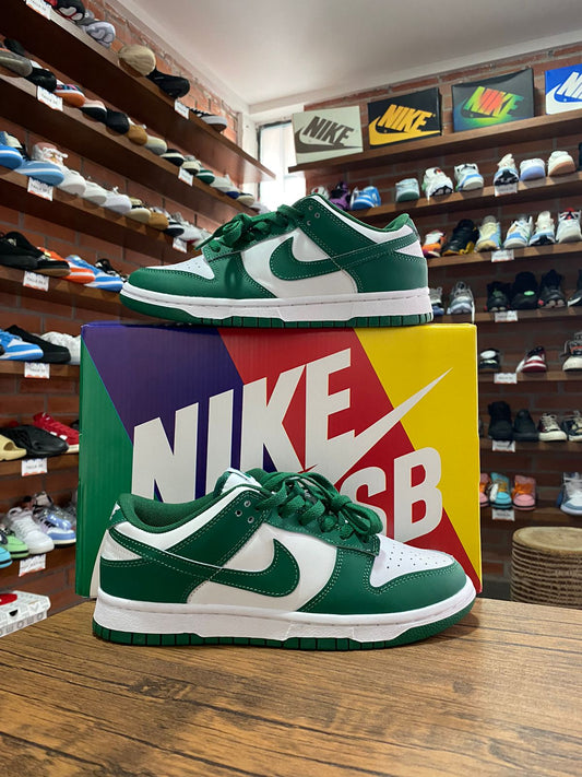 Sb Dunk Pine And Green