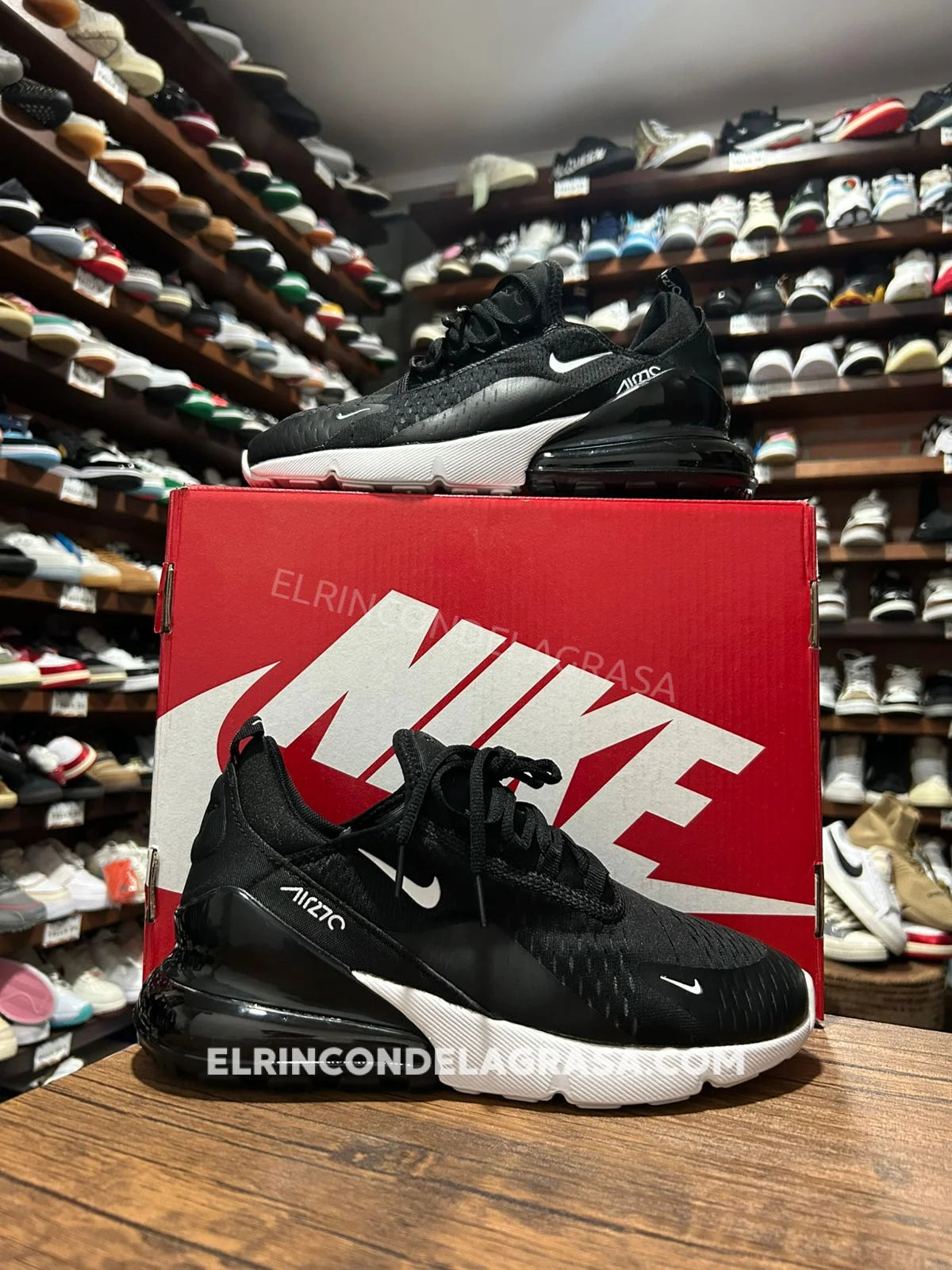 Nike 270 blanco y negro online