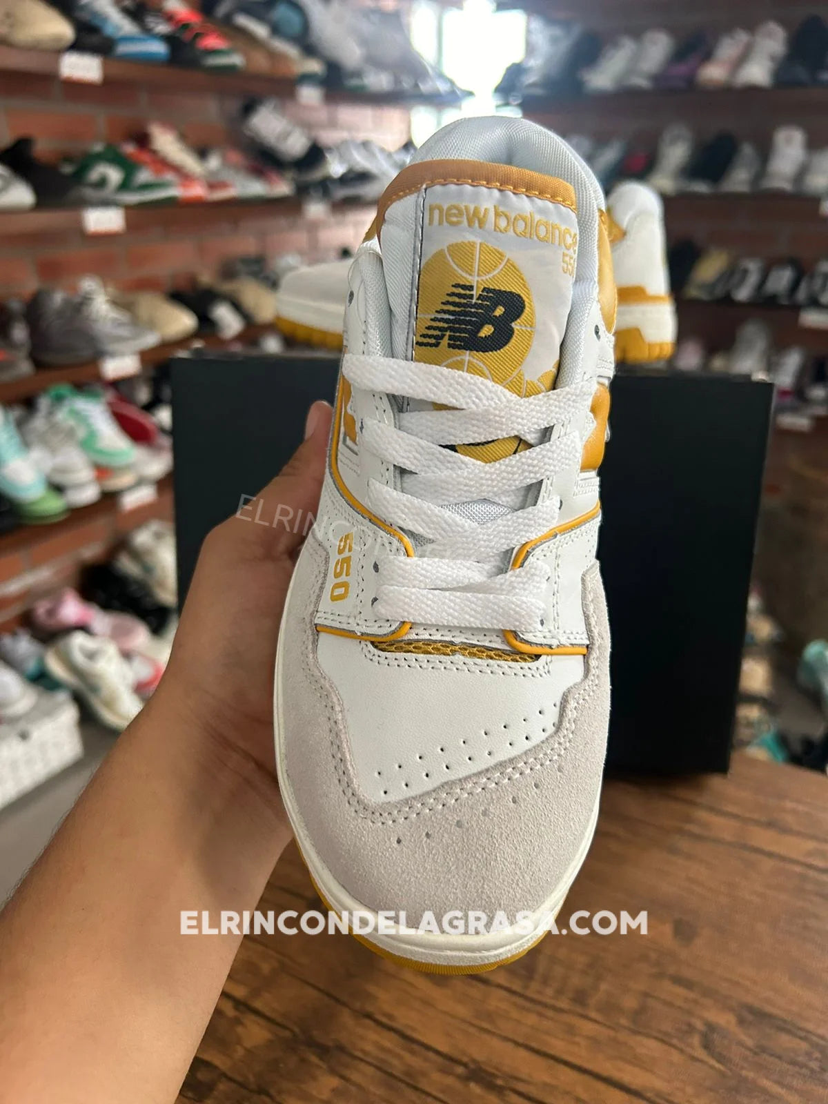New Balance 550 Orange Sneakers