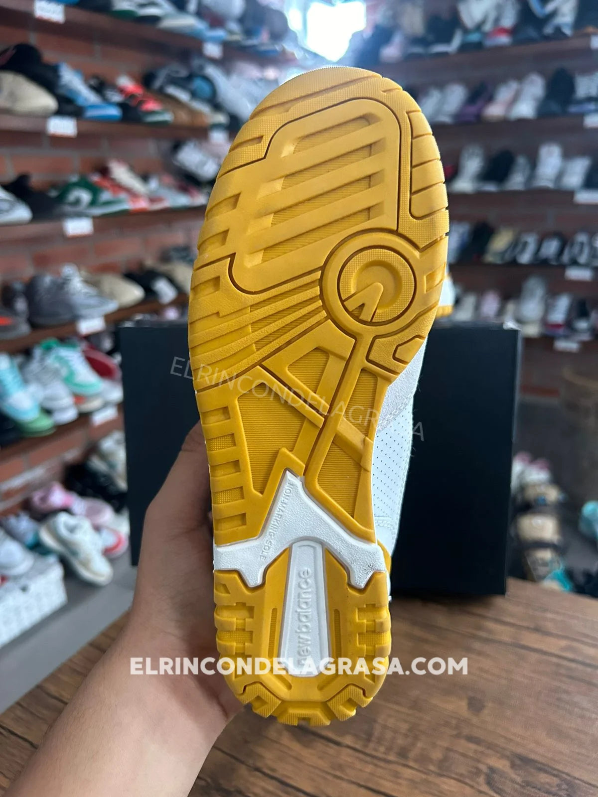New Balance 550 Orange Sneakers