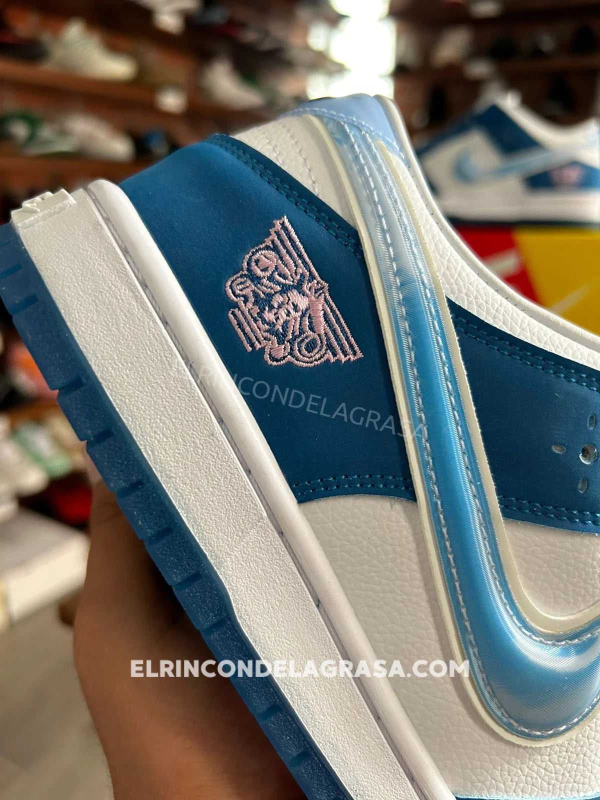 Nike Sb Dunk Born Sneakers