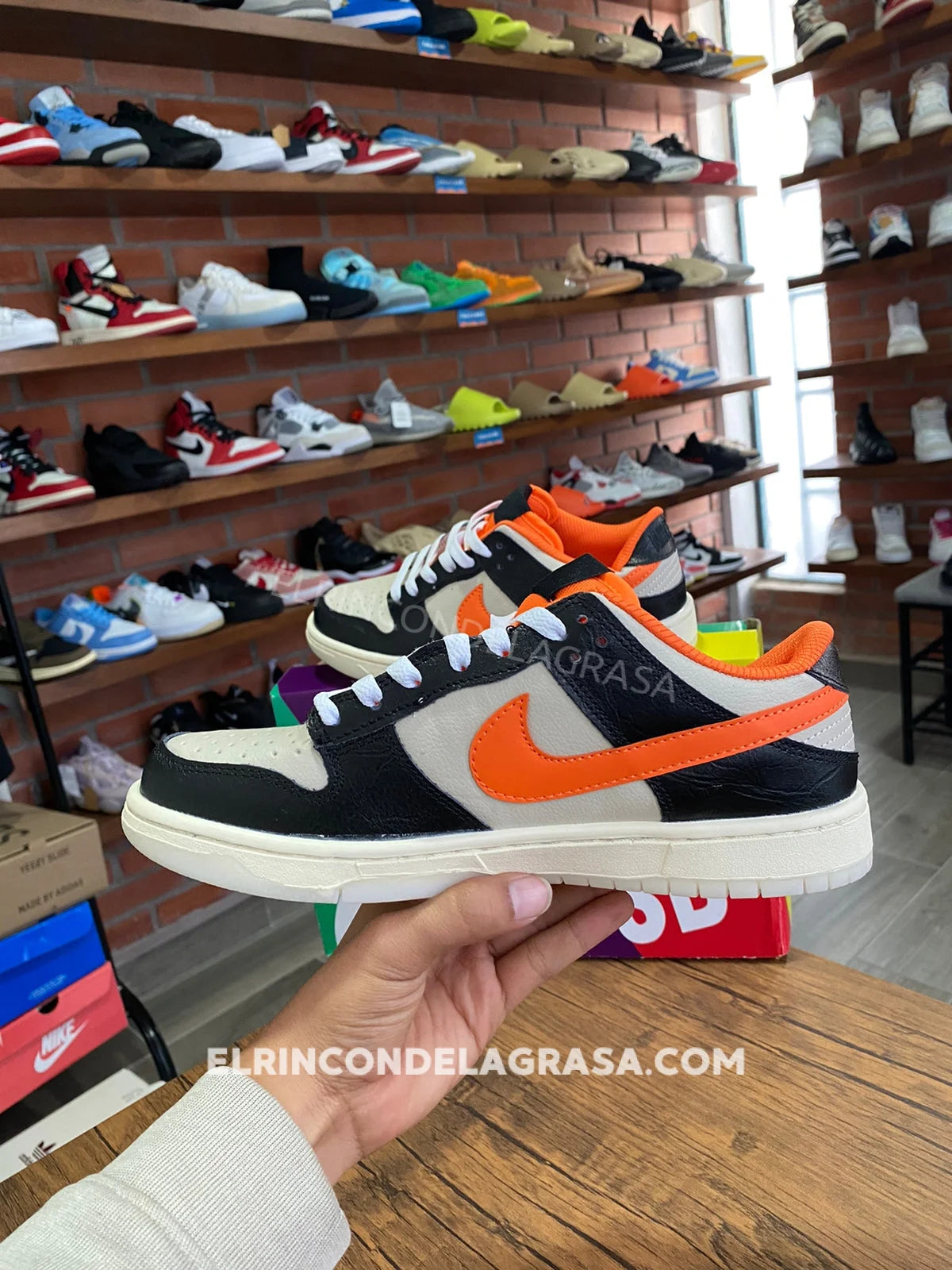 Nike Sb Hallowen Sneakers
