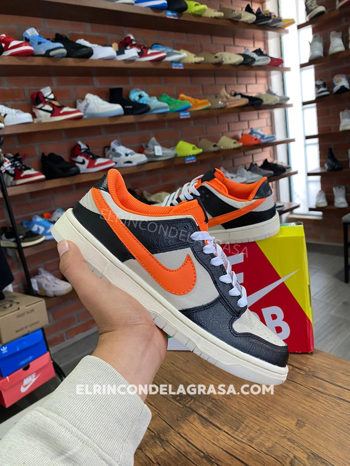 Nike Sb Hallowen Sneakers