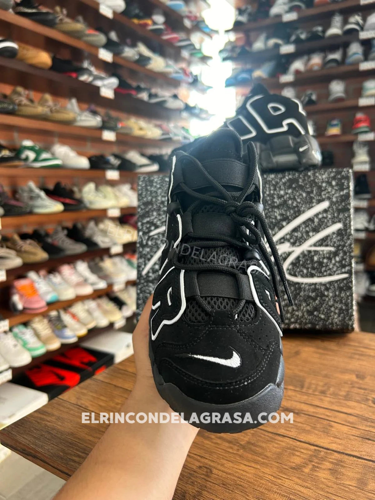 Nike Uptempo Black Sneakers