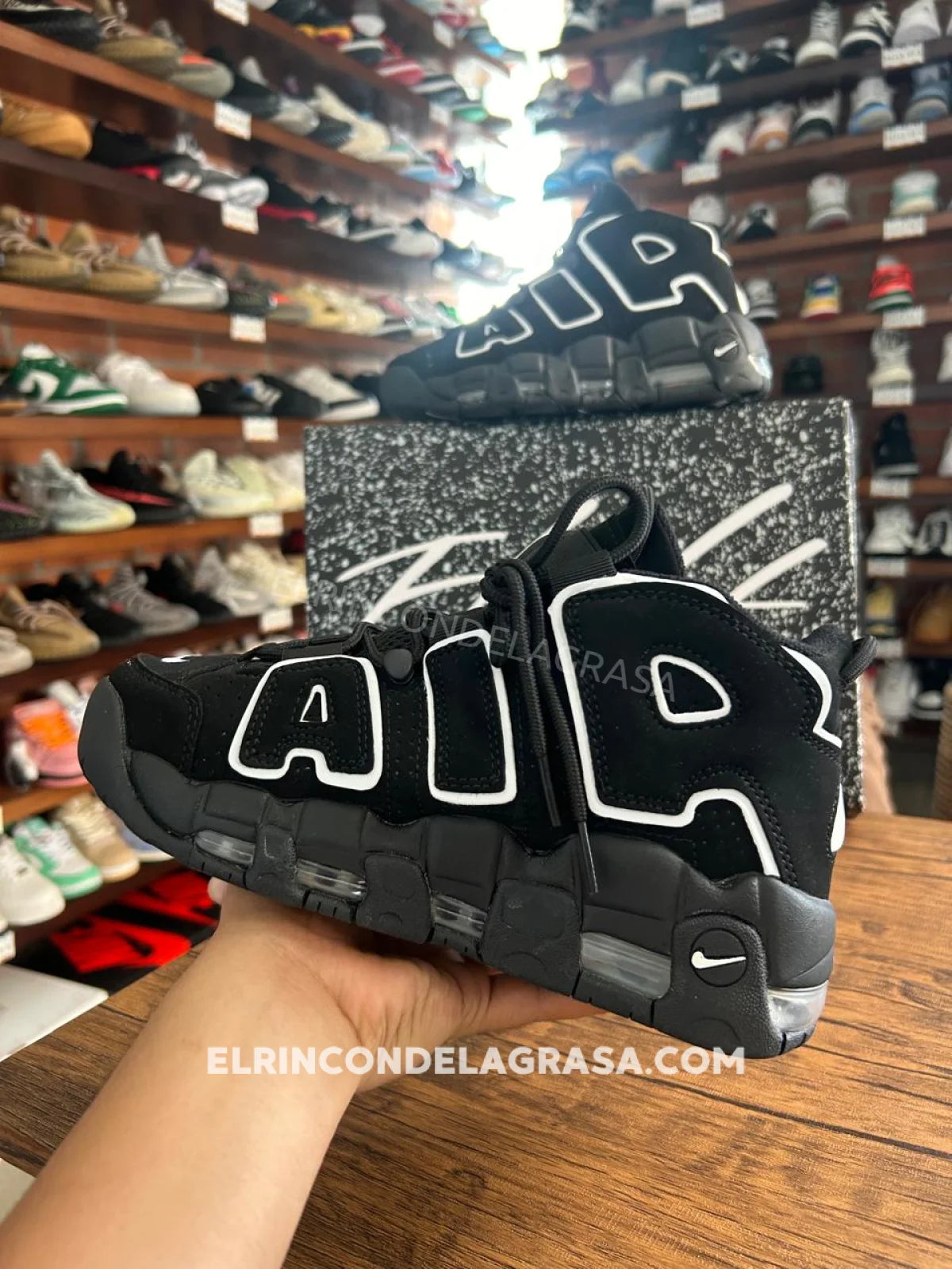 Nike Uptempo Black Sneakers