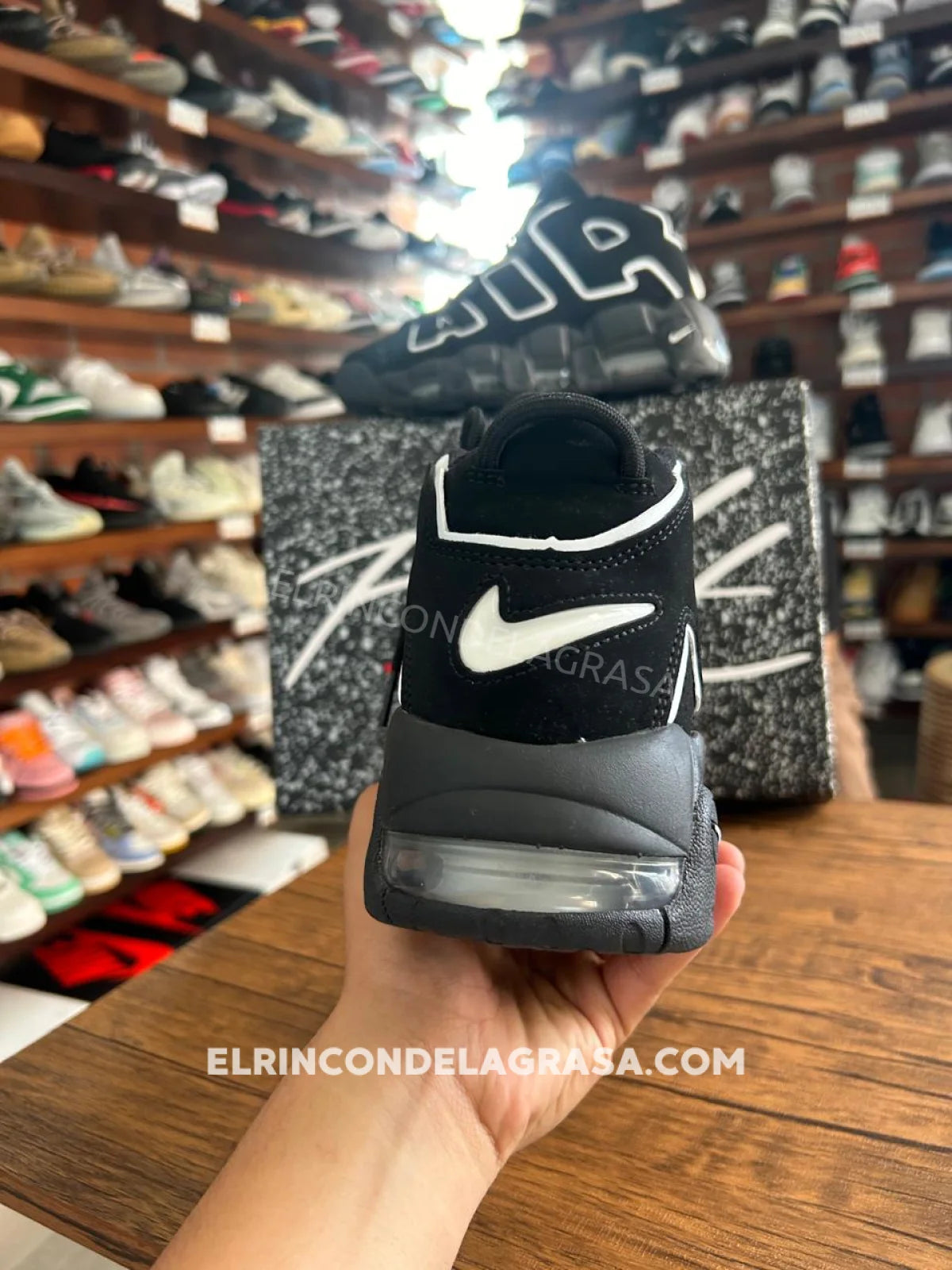 Nike Uptempo Black Sneakers
