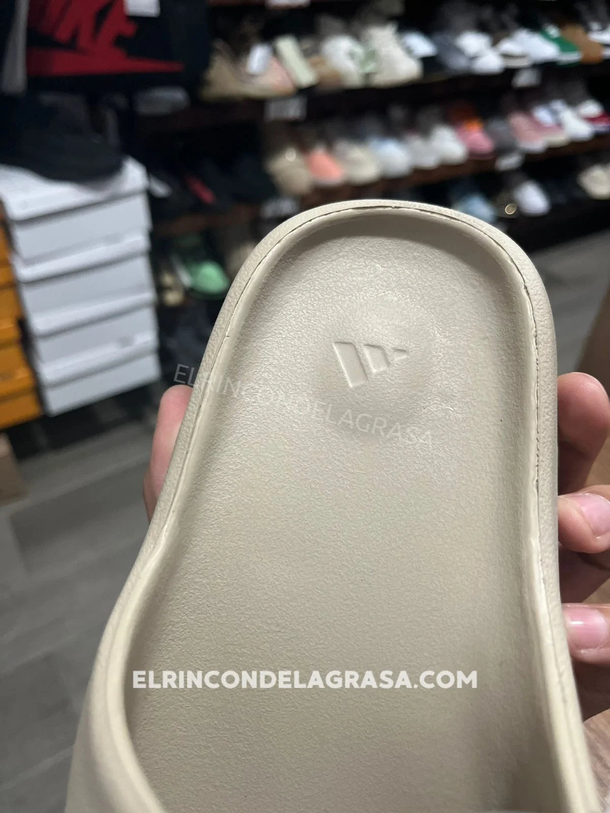 Yeezy Slide Pure Sneakers