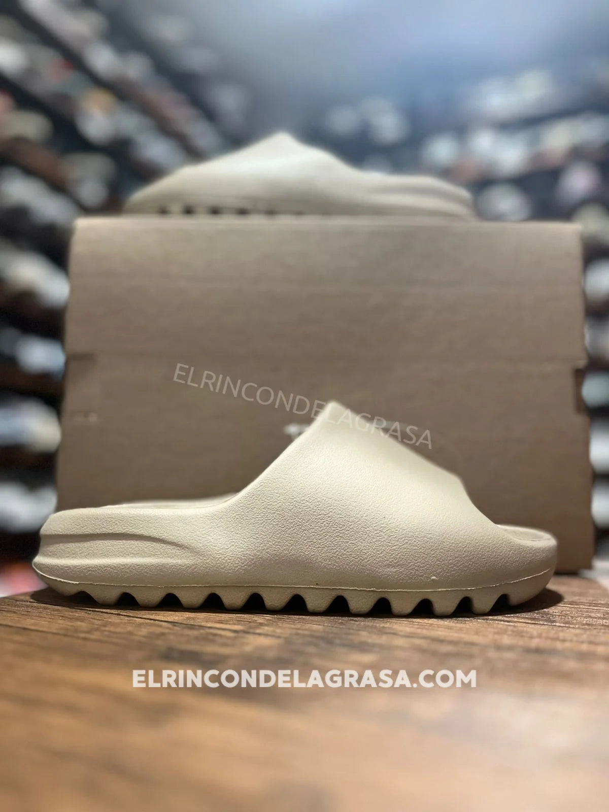 Yeezy Slide Pure Sneakers