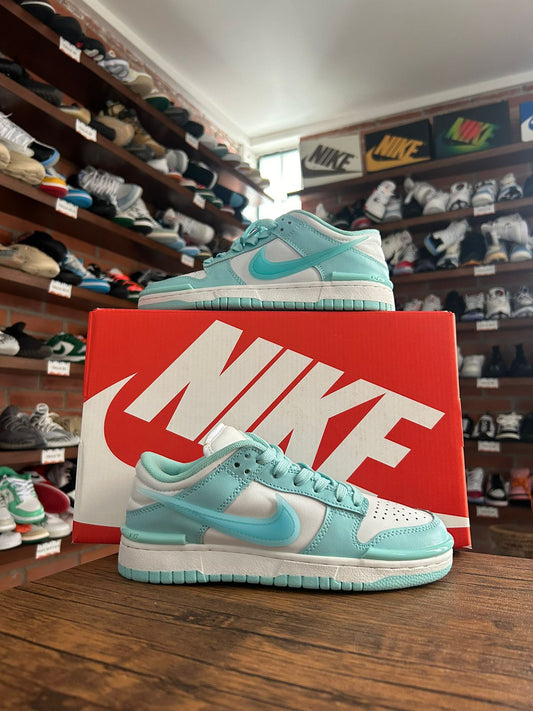 Nike Dunk Low Twist Jade