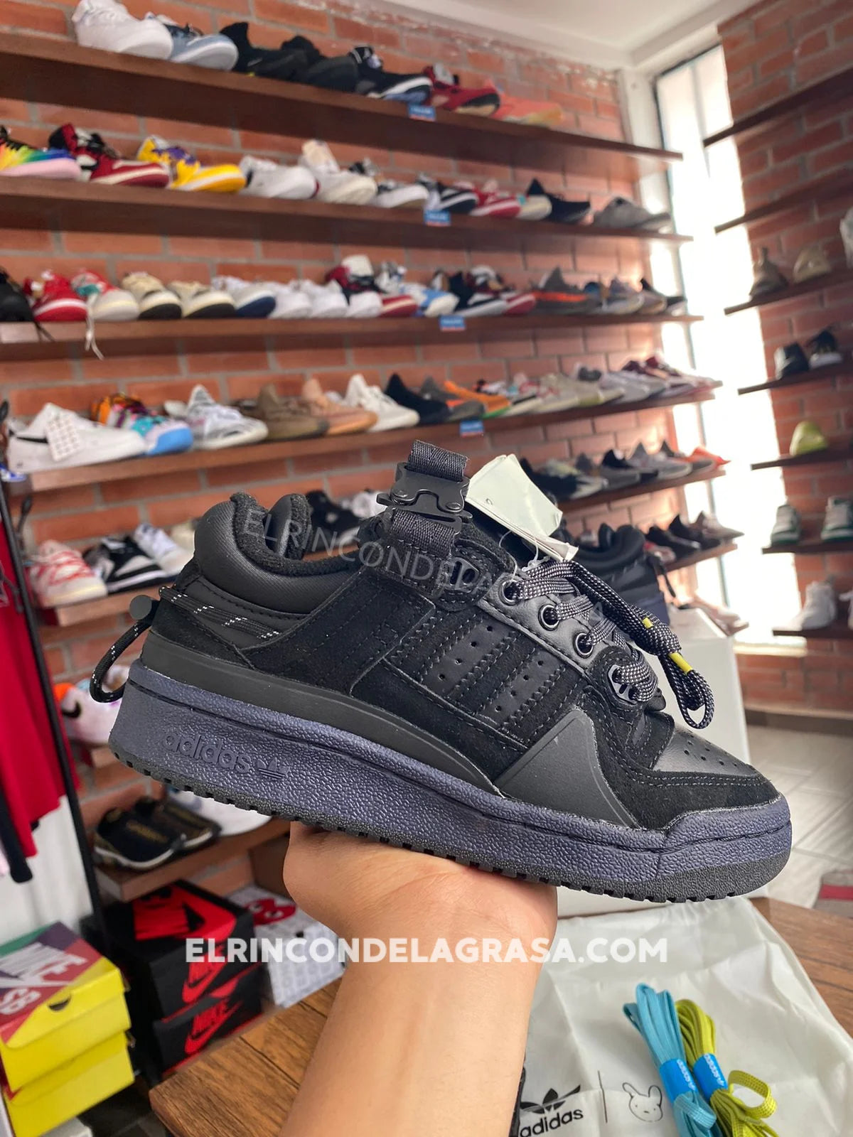 Adidas Forum Bad Bunny Negro Sneakers