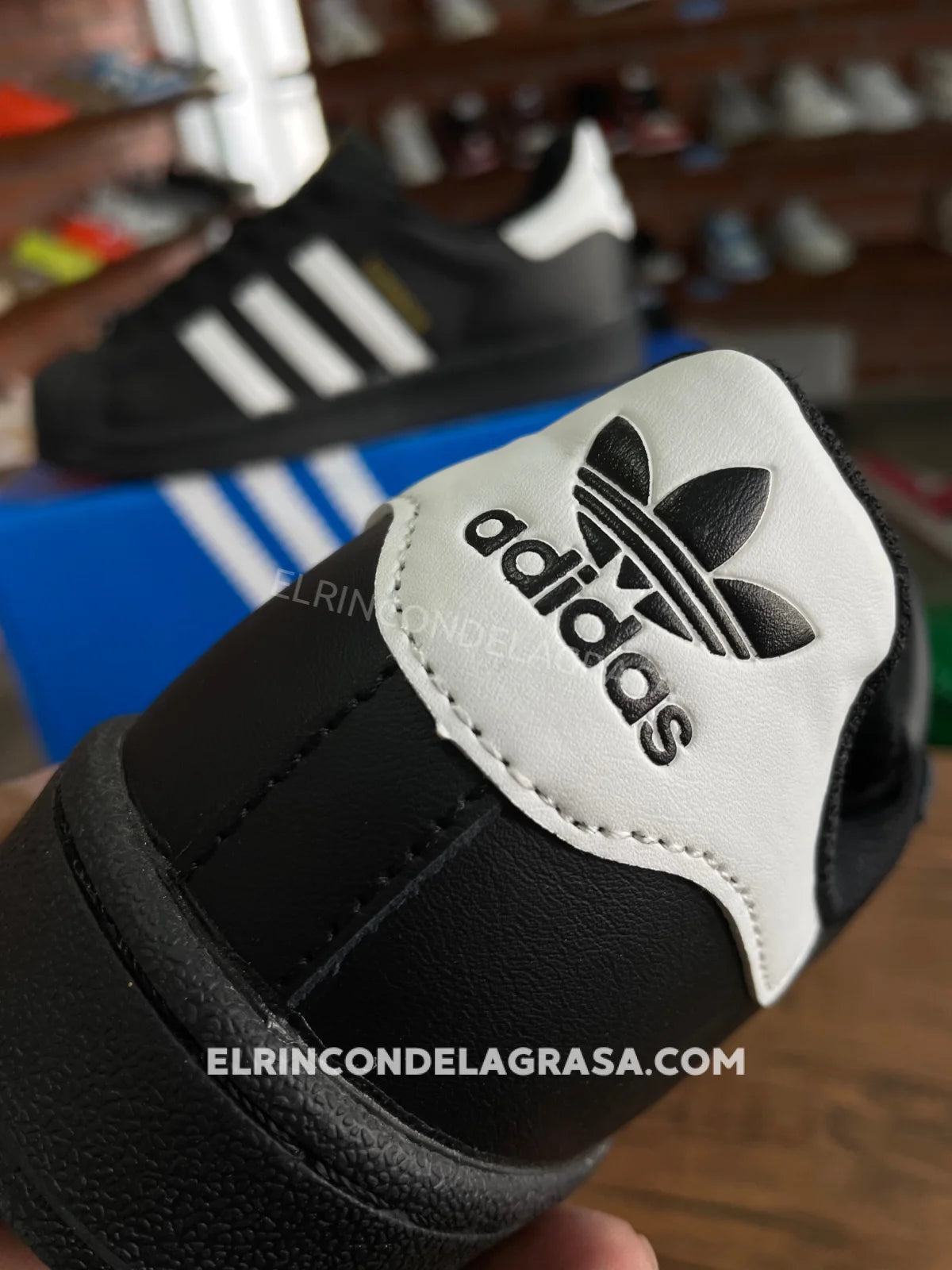 Adidas Superstar Clásico Sneakers