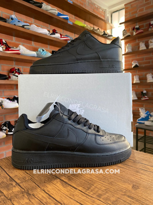 Air Force One Black Clasico Sneakers