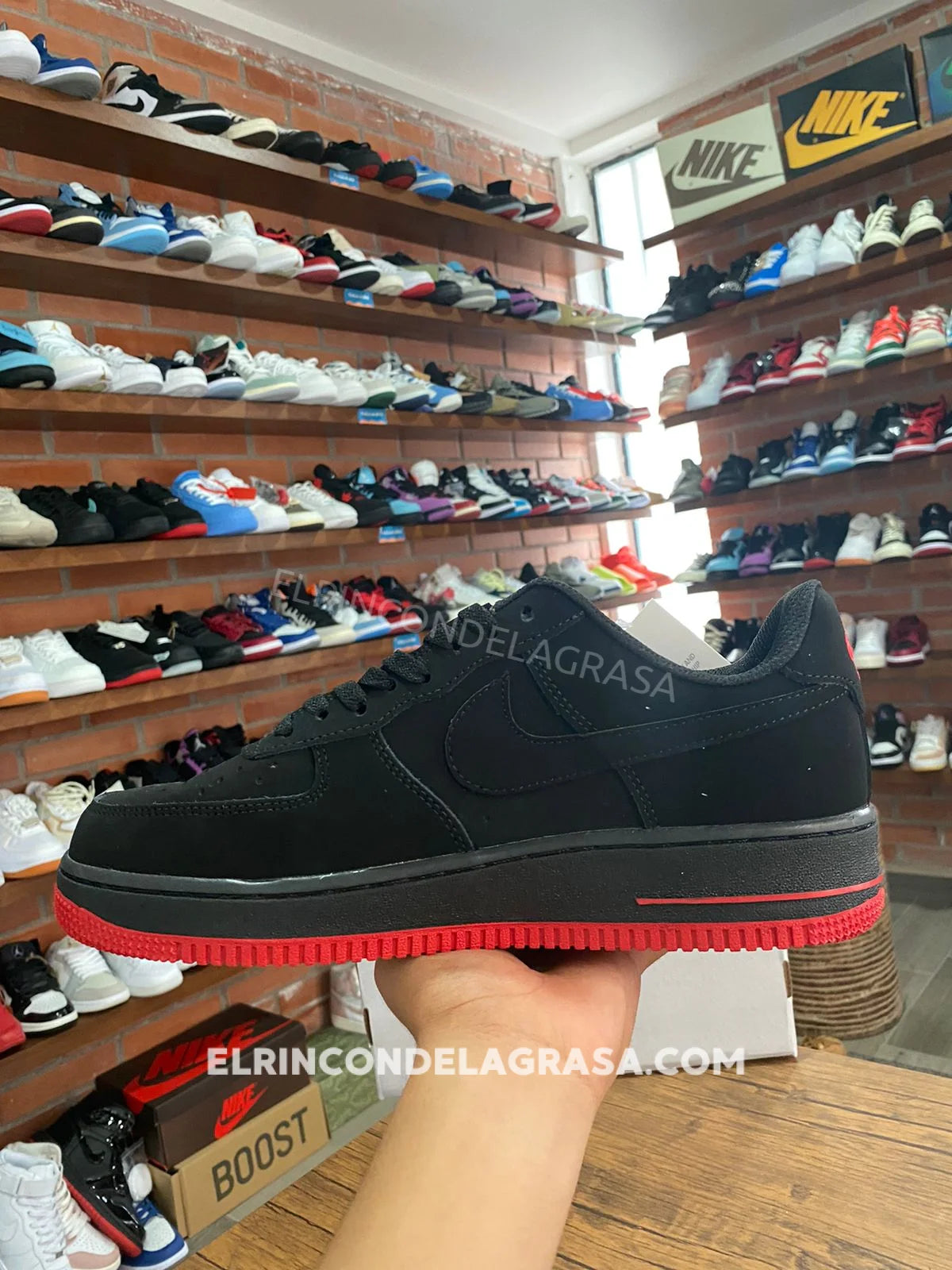 Air Force One Negro Con Rojo El Rincon de la Grasa