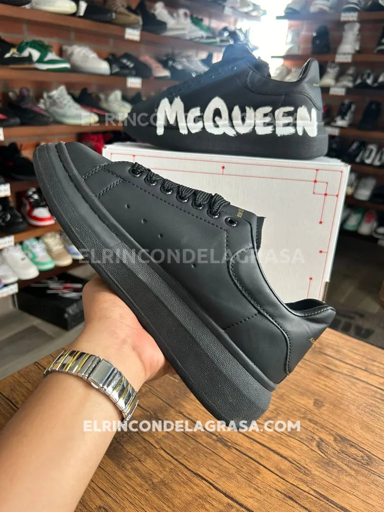 Alexander Mcqueen Grafiti Black Sneakers