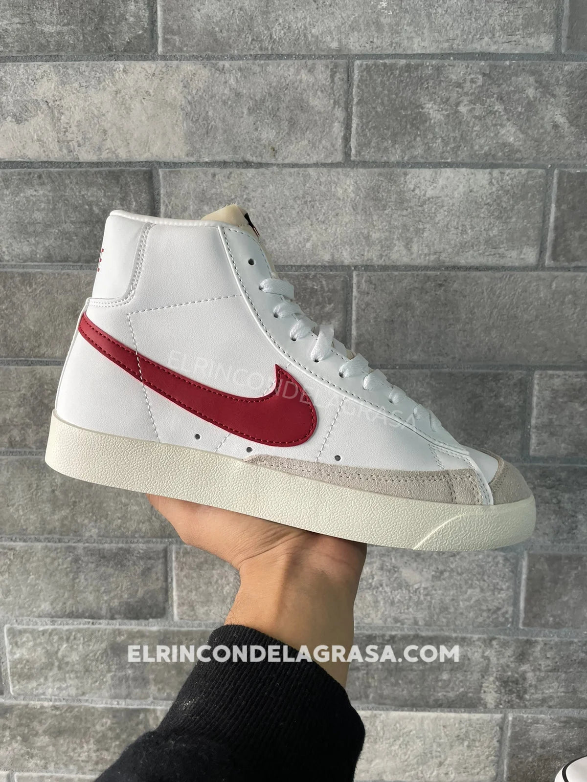 Blazer Habanero Red Sneakers