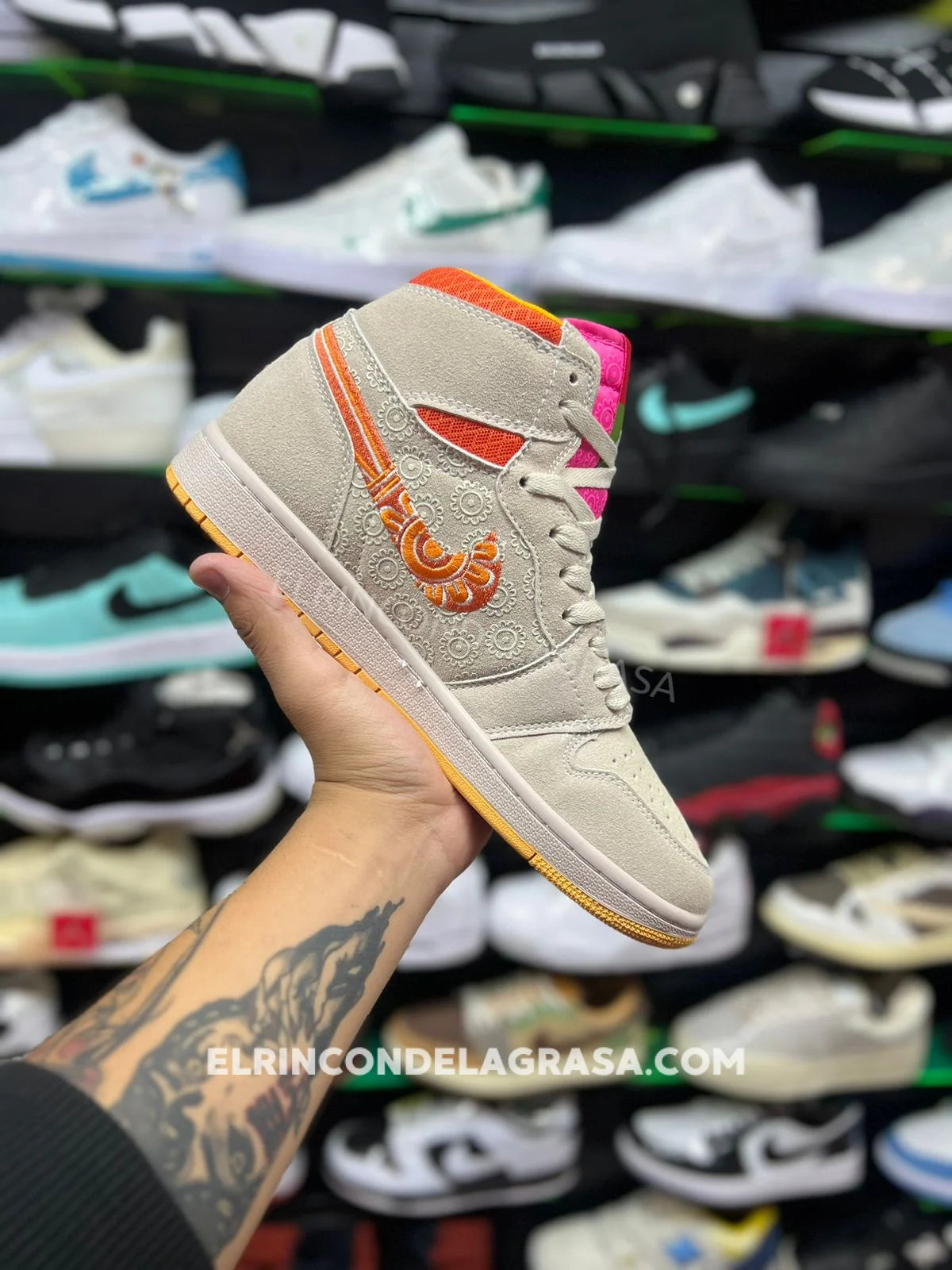 Jordan 1 Dia De Muertos Sneakers