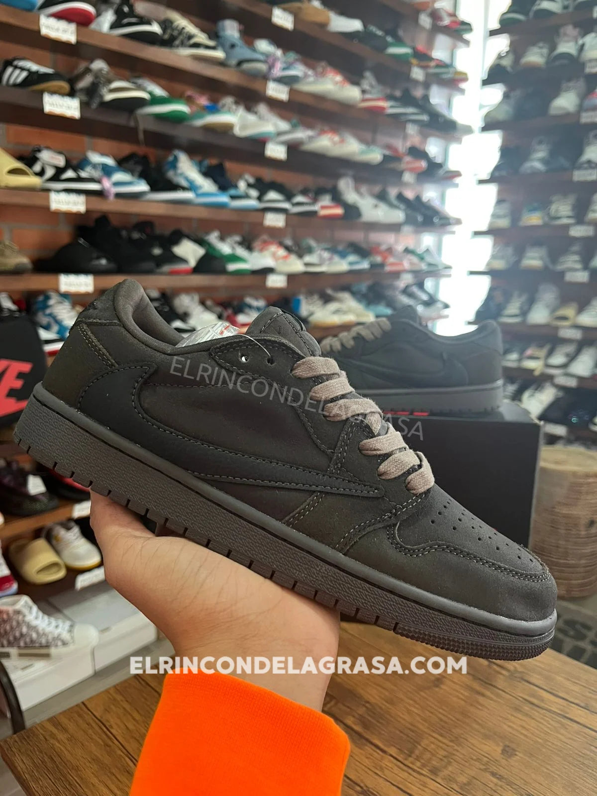 Jordan 1 Low Travis Velvet Brown Sneakers