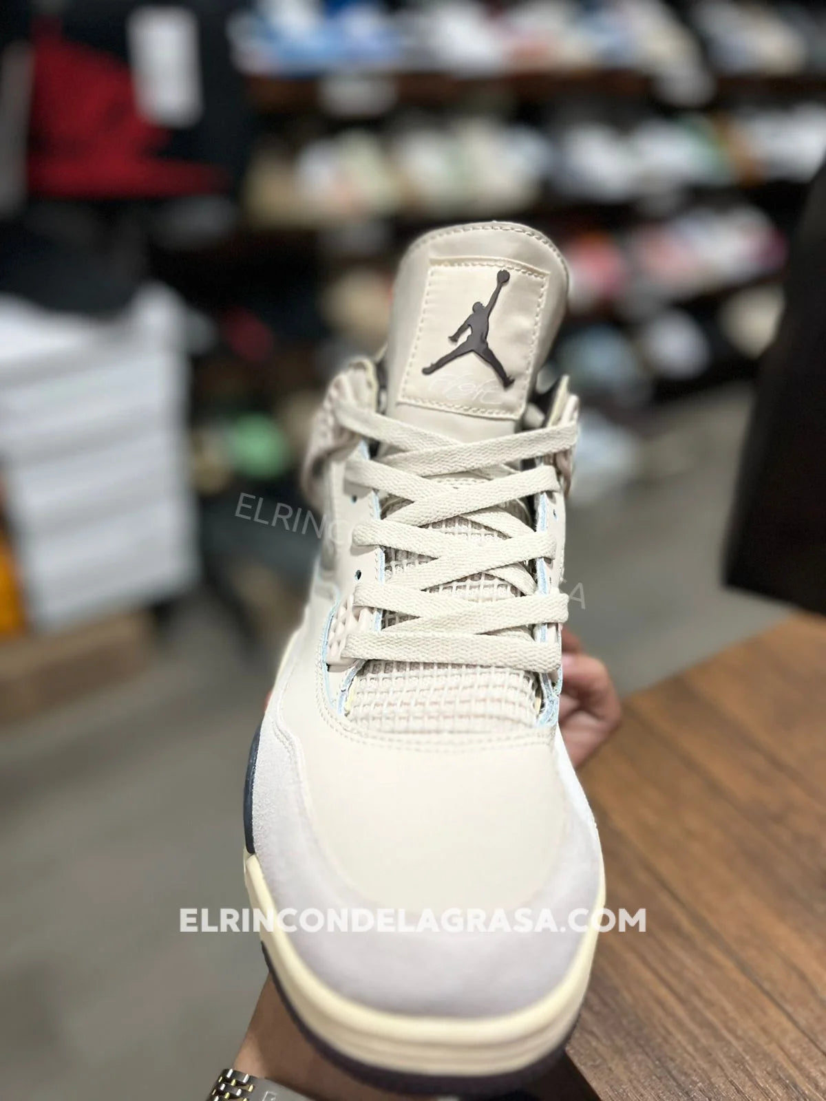 Jordan 4 A Ma Maniere Blanco Fossil Sneakers