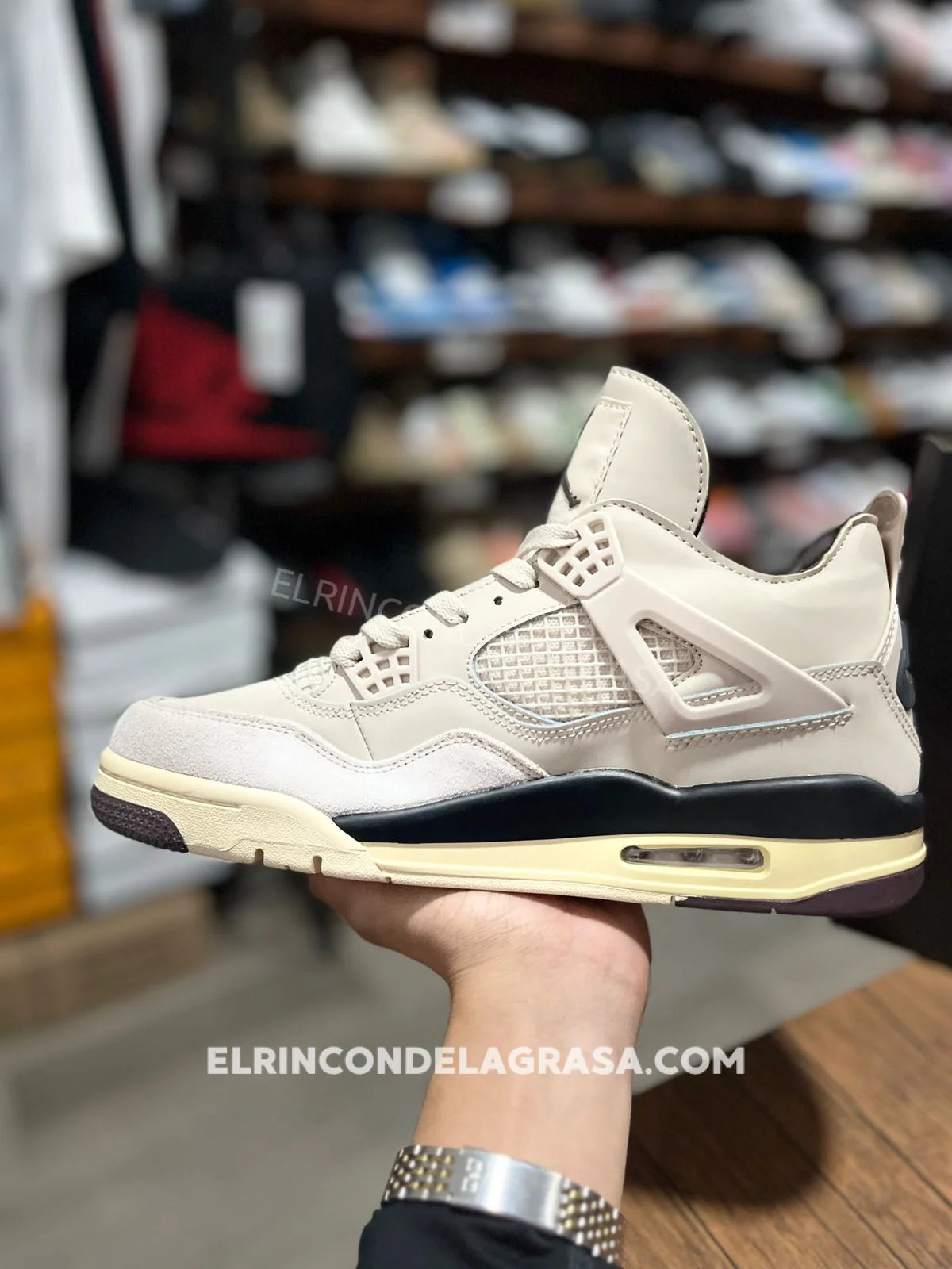 Jordan 4 A Ma Maniere Blanco Fossil Sneakers