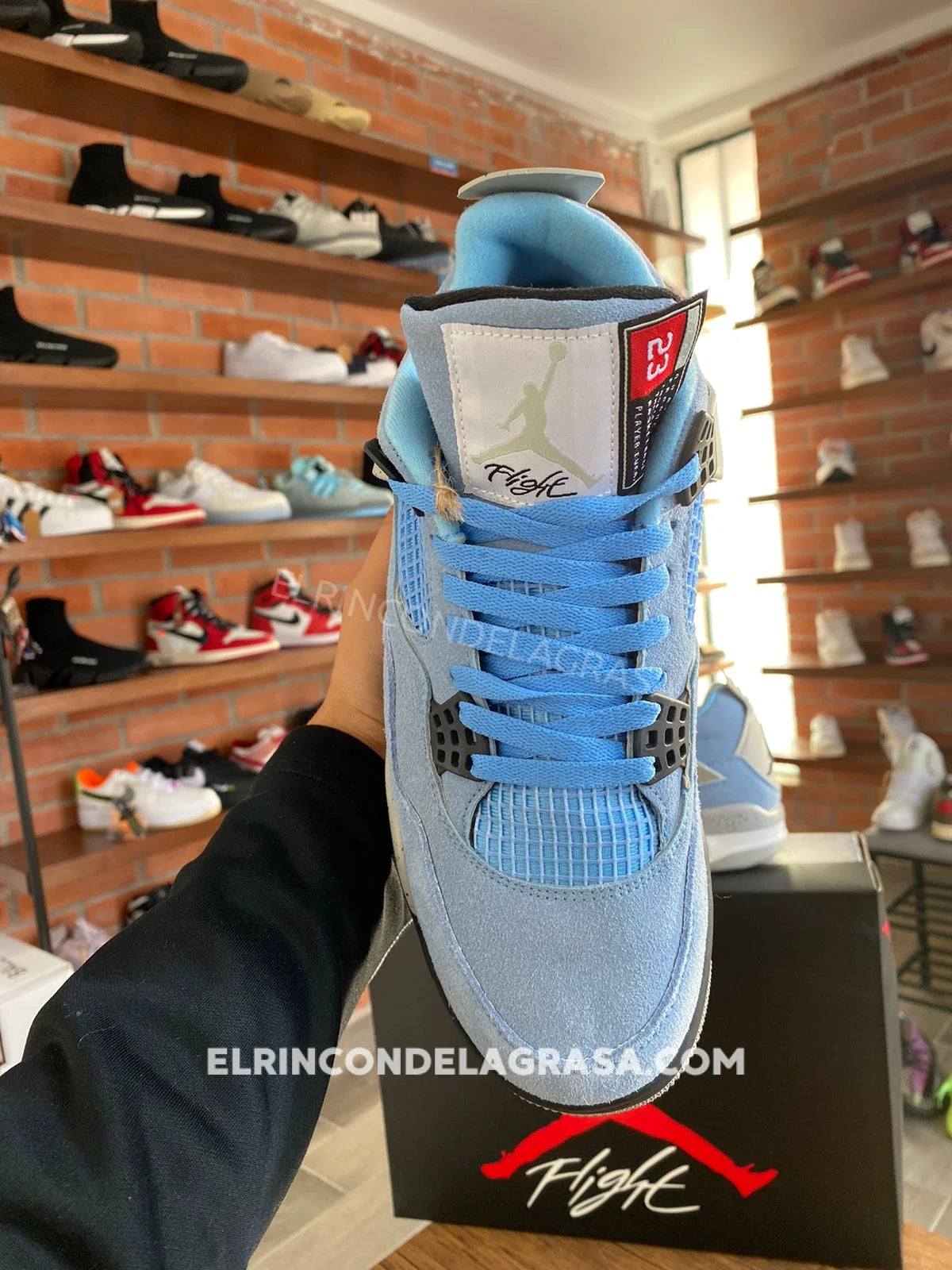 Jordan 4 Unc Sneakers