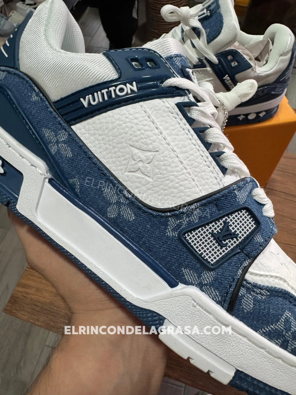 Loui Vuitton Trainer Blue Sneakers