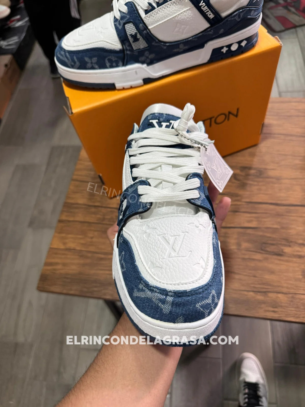 Loui Vuitton Trainer Blue Sneakers