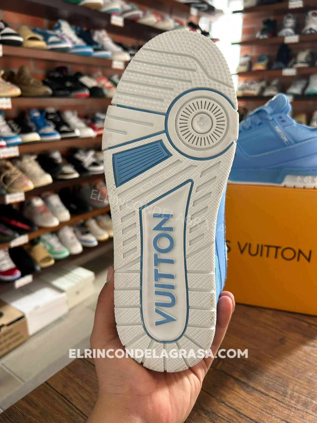 Louis Vuitton Trainner Blue Sky Sneakers