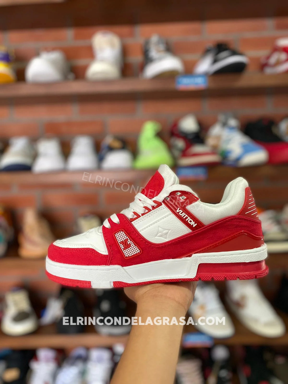 Lv Trainer Rojo Sneakers