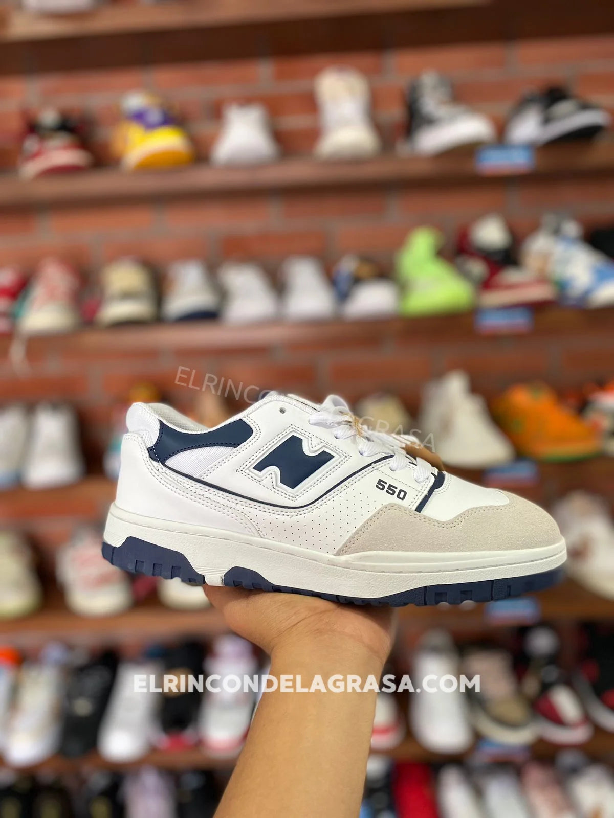 New Balance 550 Sneakers