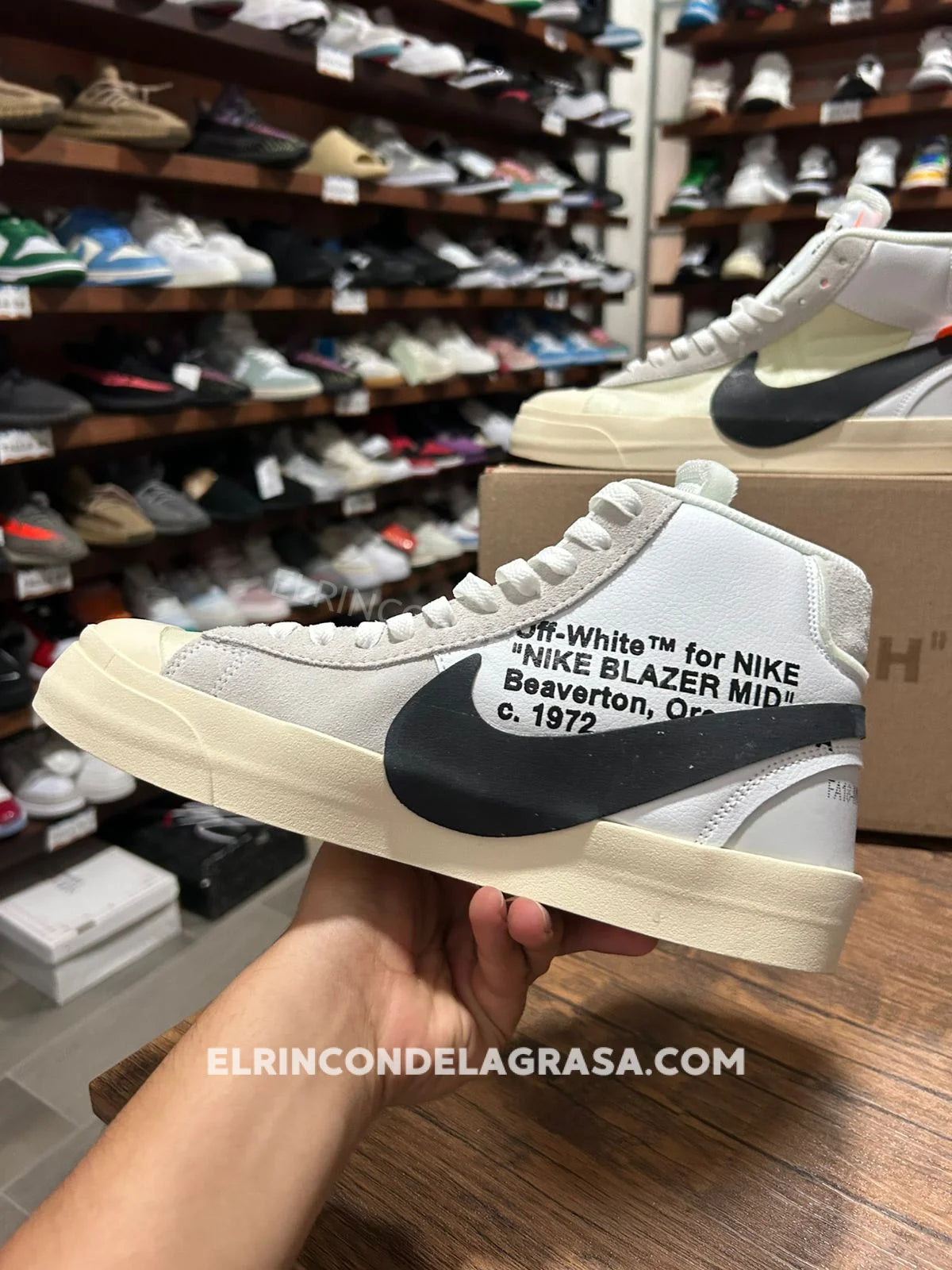 Nike Blazer Off White Sneakers