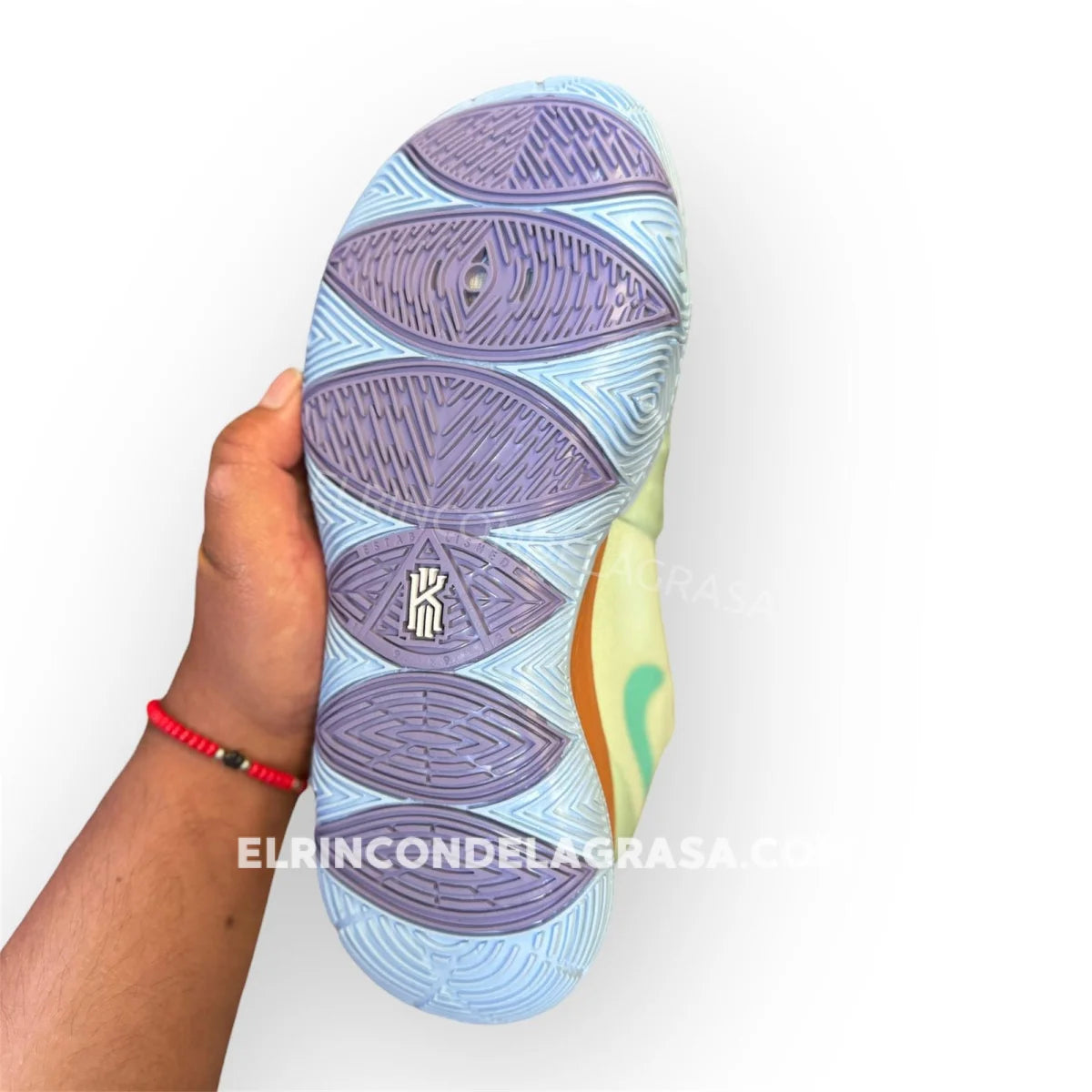 Nike Kyrie Calamardo Sneakers