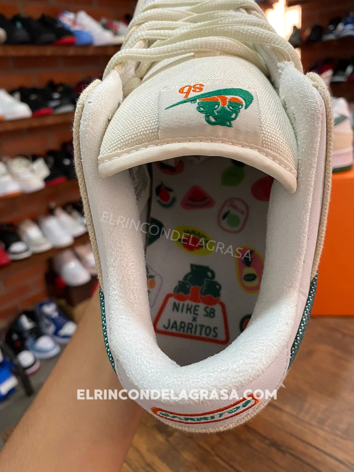 Nike Sb Dunk Jarritos Sneakers