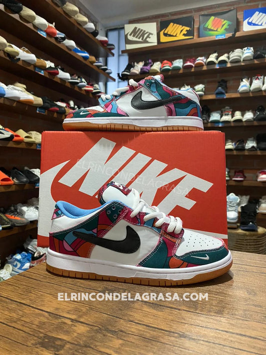 Nike Sb Dunk Parra Sneakers