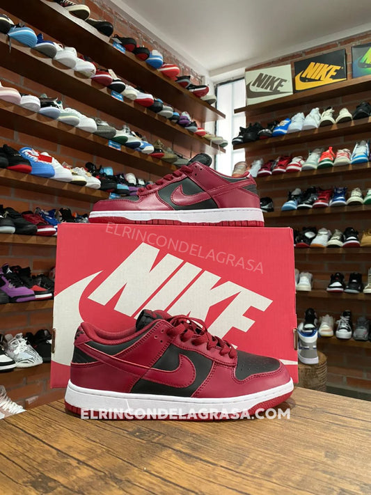 Nike Sb Guinda Sneakers