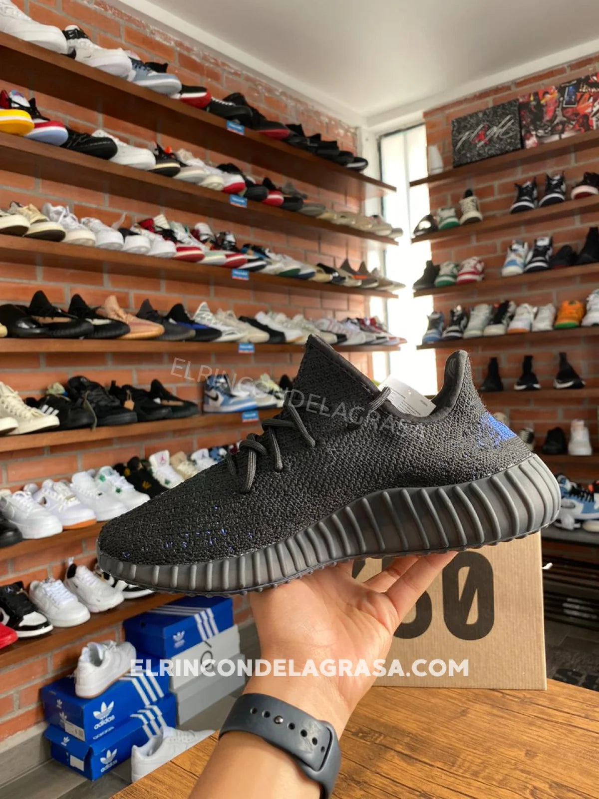 Yeezy 350 Dazzling Blue Sneakers