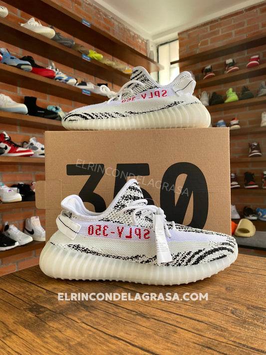 Yeezy 350 Zebra Sneakers